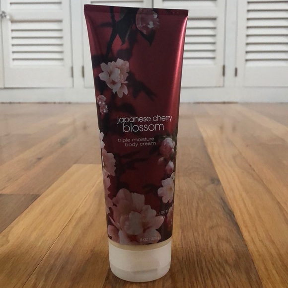 Japanese Cherry Blossom - Picture 2 of 4